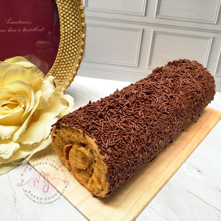 

Bolu Jadul Coklat Meses Mocca Roll Cake