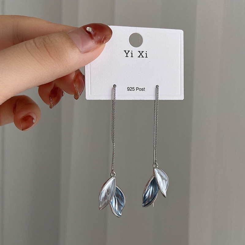 2022 Anting Tusuk Gantung Rumbai Daun Metal Simple Aksesoris Wanita