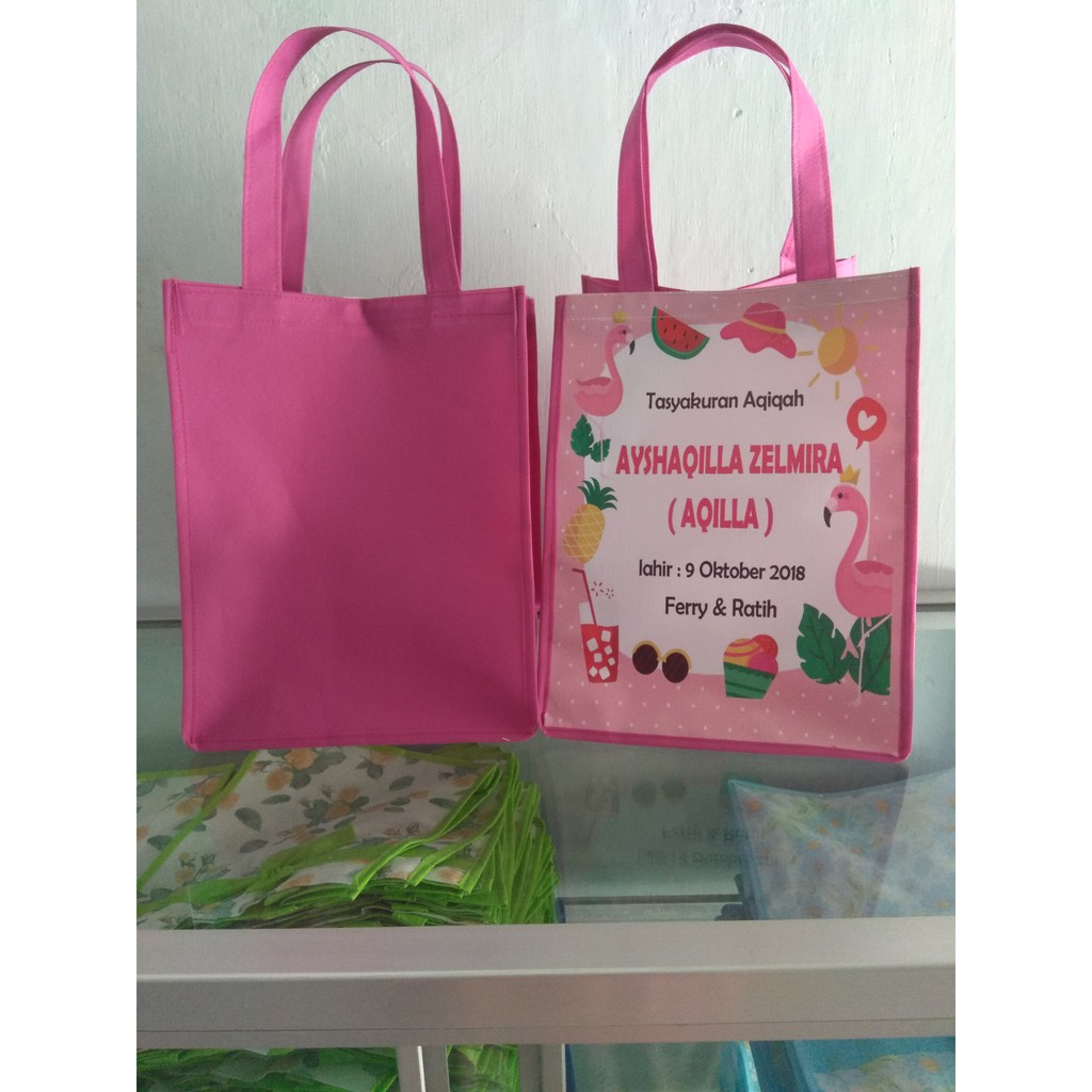 

GOODIEBAG TAS UNTUK TASYAKURAN AQIQAH
