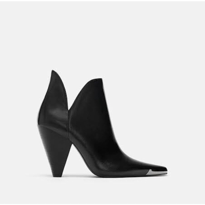 ZARA METAL PLATE ANKLE HEELS BOOTS (NEW ORIGINAL STORE)