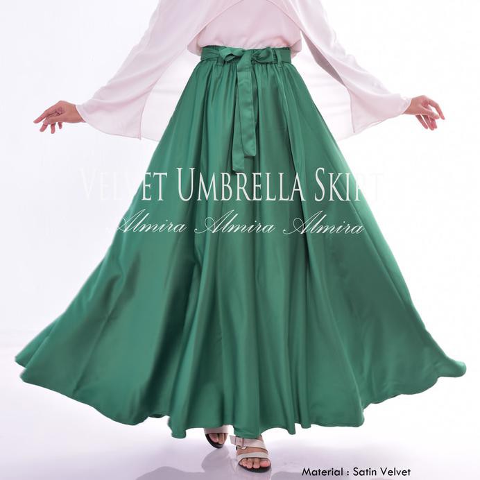 Rok Payung Panjang Pesta Muslimah Velvet Umbrella Skirt - Beige