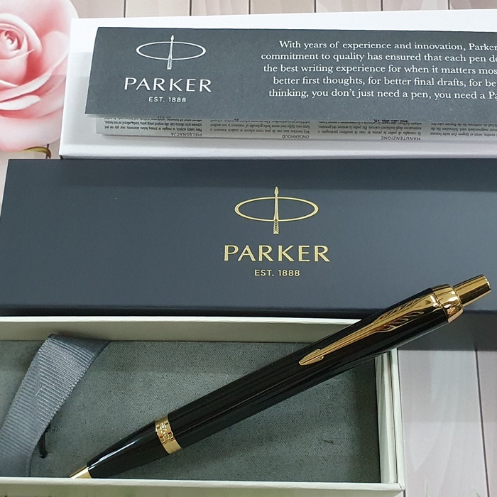 

Parker IM Black Gold Trim Ballpoint Pen promo