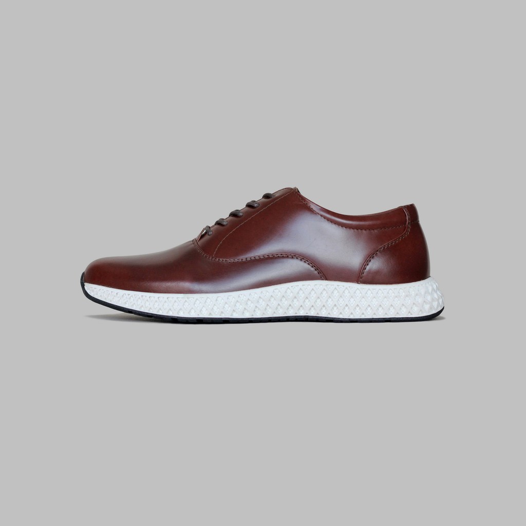 ARTAP - Sepatu Sneakers Kulit Asli - Wolio PU Brown White Sole