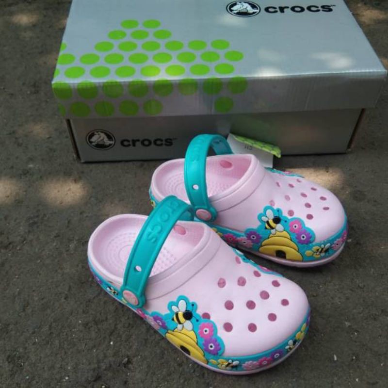 crocs anak LED BEE