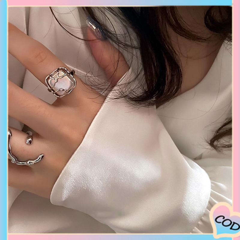 COD❤️ 2PCS Kreatif Sederhana Temperamen Pembukaan Mutiara Tidak Teratur Cincin Dapat Disesuaikan-A.one