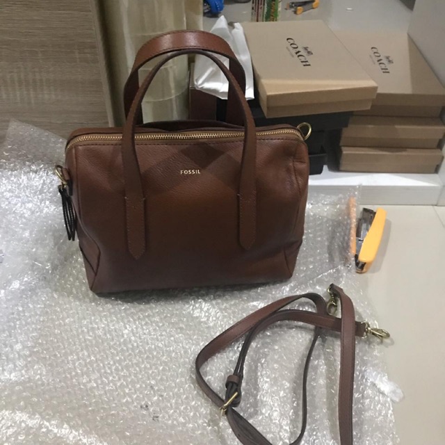 Sydney satchel brown
