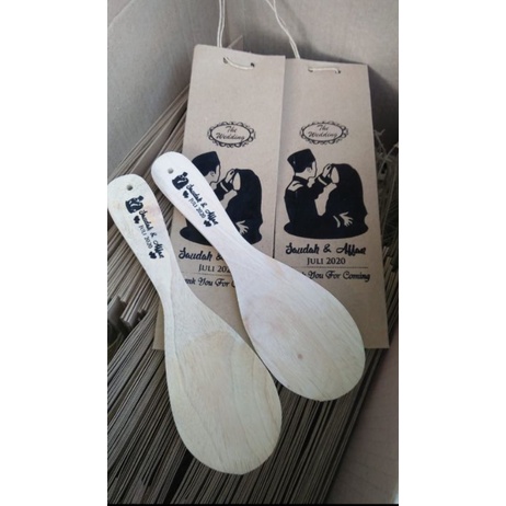 souvenir pernikahan centong kayu