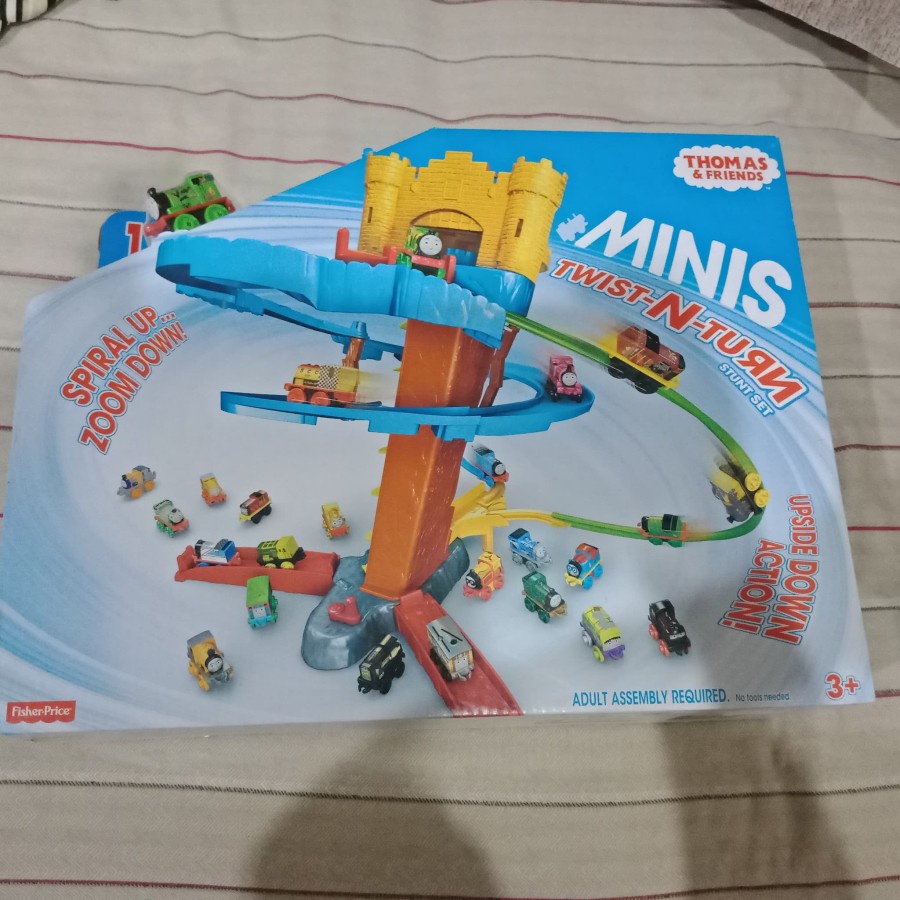 thomas minis twist and turn