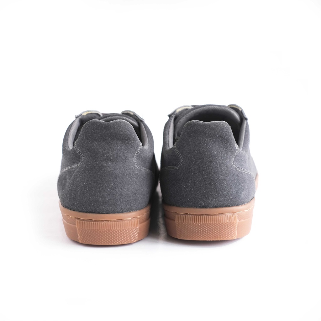 Sepatu Sneakers Kulit - Winshor - Denver - Grey Suede Gum