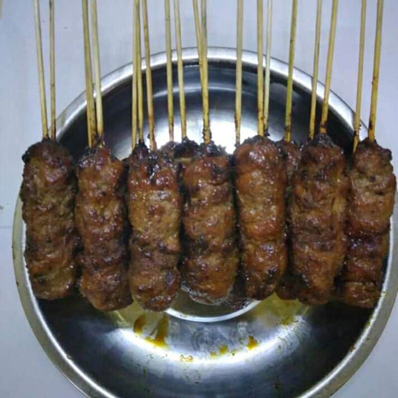 

Sate babi manis