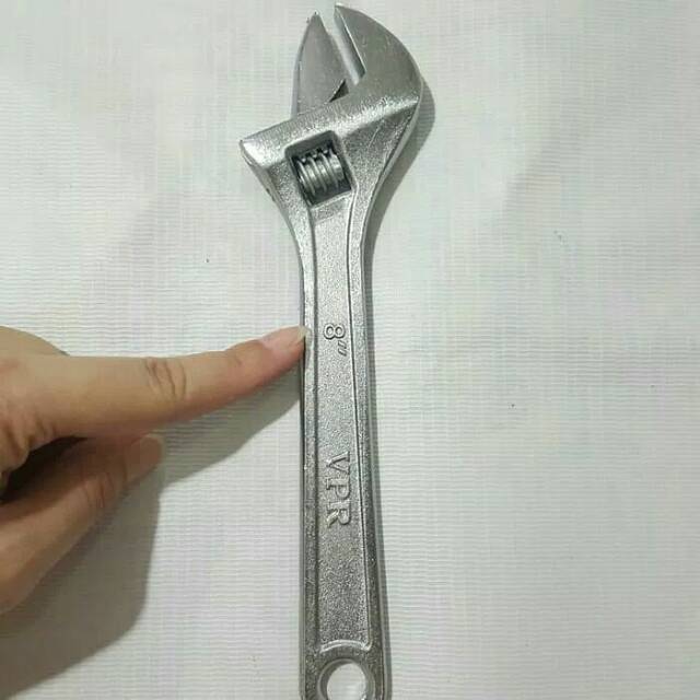 Kunci inggris VPR 8&quot; adjustable spanner atau adjustable wrench