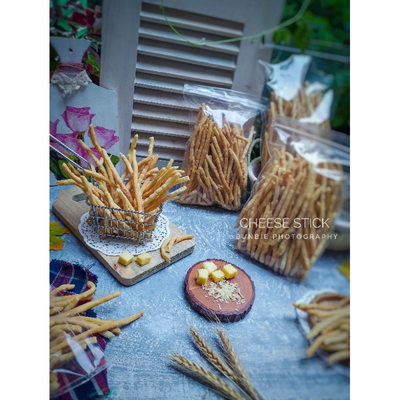 

Cheese Stick Homemade Kemasan 250gr & 500gr - Stik Keju Cemilan /Snack