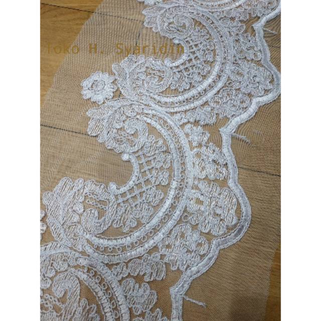 Renda Bordir Putih  Motif Bunga Per meter