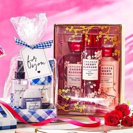 BBW GIFT SET A THOUSAND WISHES WARM VANILLA SUGAR INTO THE NIGHT STARS DARK KISS EUCALYPTUS SPEARMINT ROSE BATH &amp; BODY WORKS