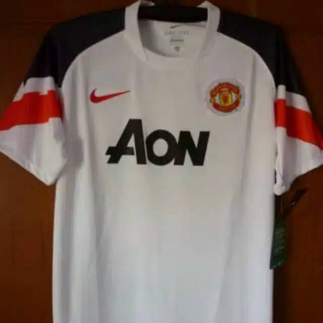 JERSEY RETRO MANCHESTER UNITED AWAY 2010-2011 AAA THAILAND