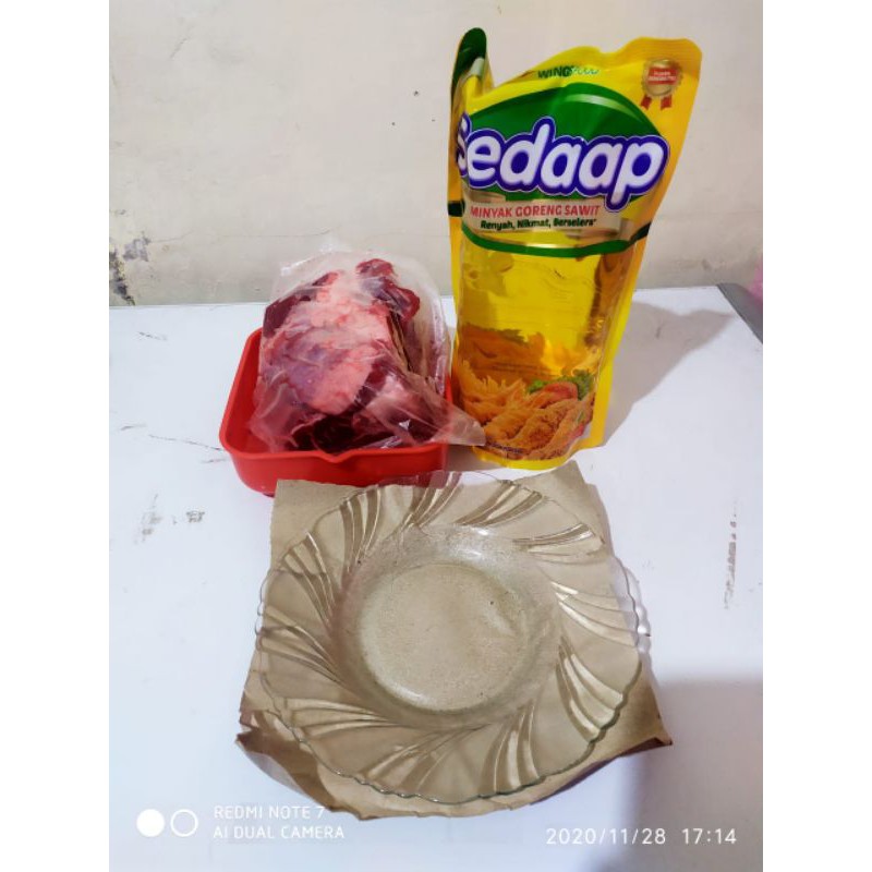 

PAKETAN DAGING 1kg+MINYAK 1L (GRATIS PIRING)