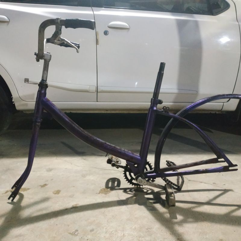 Frame Minion 24 Jepang