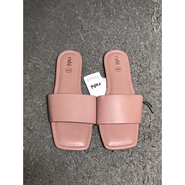 SANDAL RUBI | SELOP RUBI | SEPATU RUBI