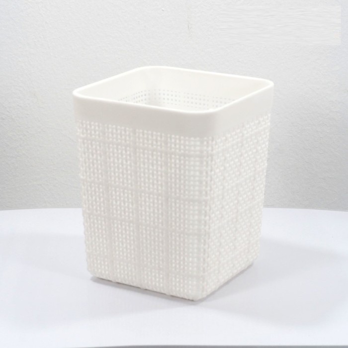 

Mudah Woven Pen Holder Container Tempat Alat Tulis Diskon