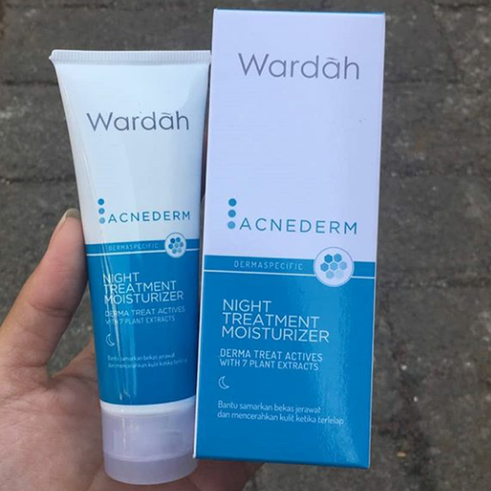 Wardah Acnederm Night Moisturizer/pelembab malam