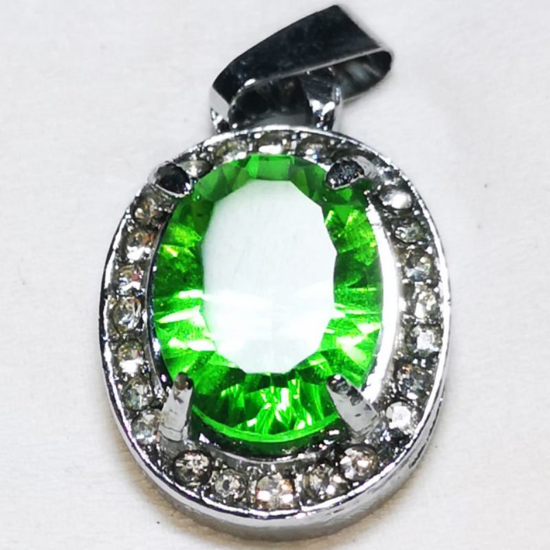 NATURAL LIONTIN GREEN MOLDAVITE METEOR HIJAU LUSTER