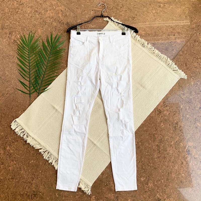 Yishion Ripped jeans