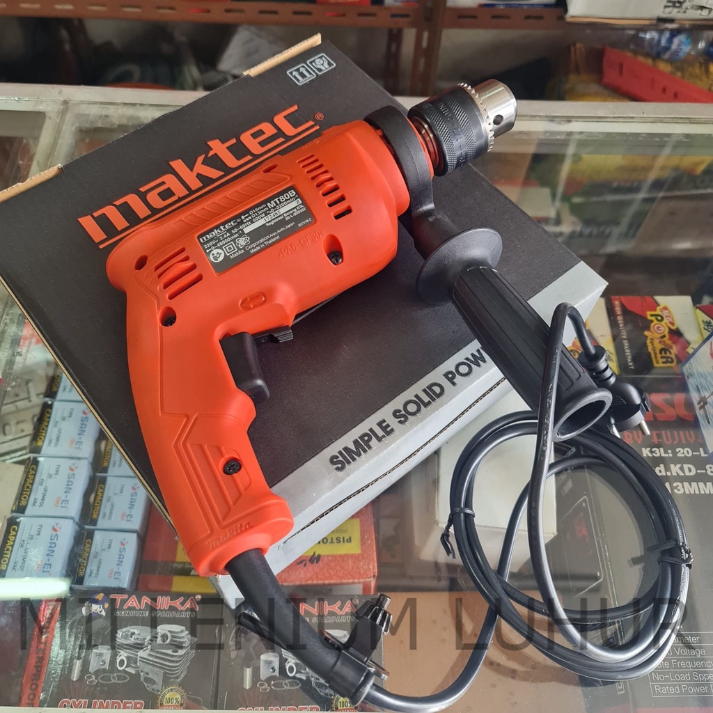 Bor 13 mm/ Impact drill Maktec MT80B