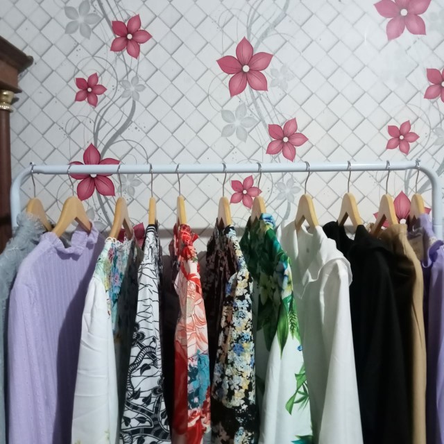 Gantungan Baju / Hanger Kayu Natural Dewasa Super