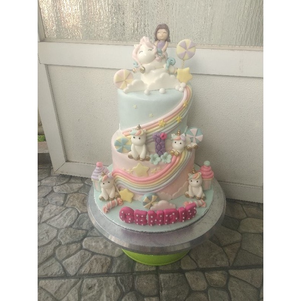 

kue ulang tahun unicorn