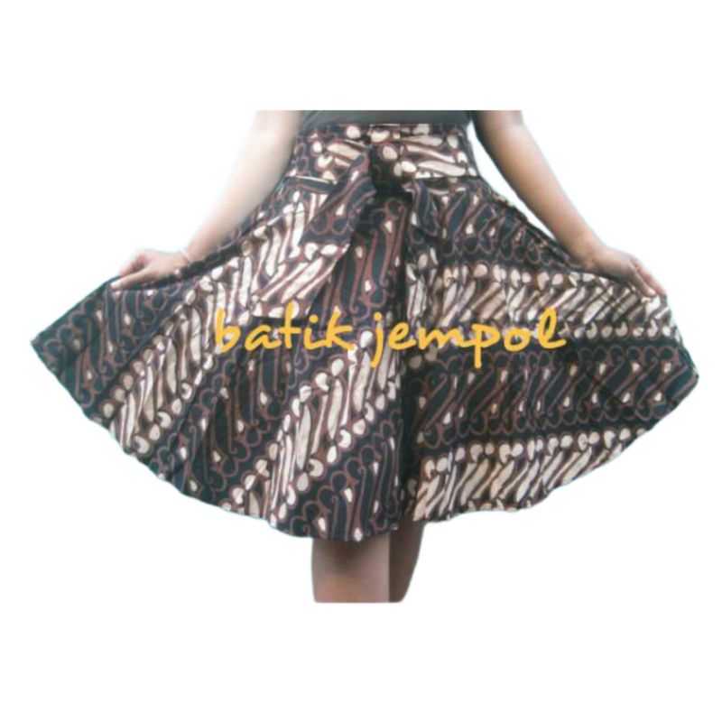 Rok batik pendek diandra