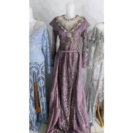 gaun pengantin second/gaun taro/kebaya slim ungu taro/kebaya pengantin slim