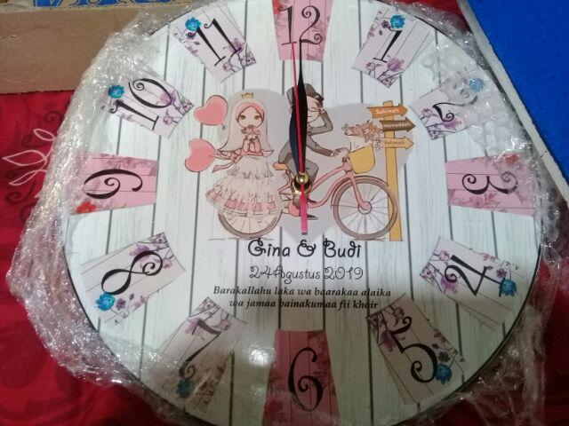 Jam Dinding Murah Kado Pernikahan Souvenir Dekorasi