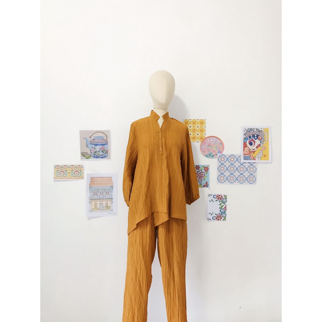 Kina Set Dotdtails - Setelan Wanita