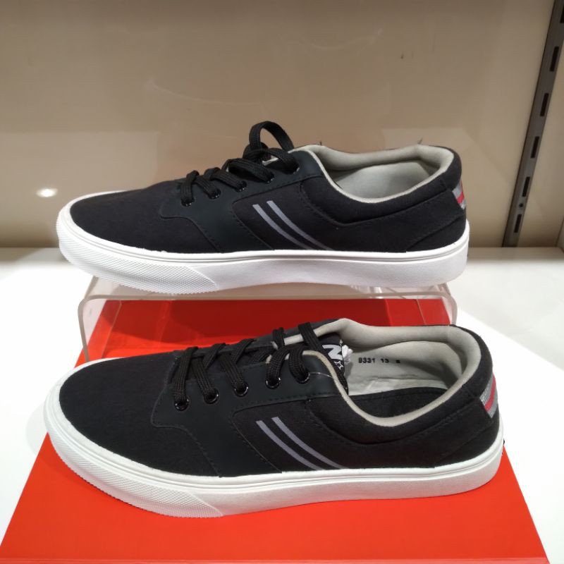 Sepatu Sneakers Pria NORTHSTAR Hitam-Navy Best Seller