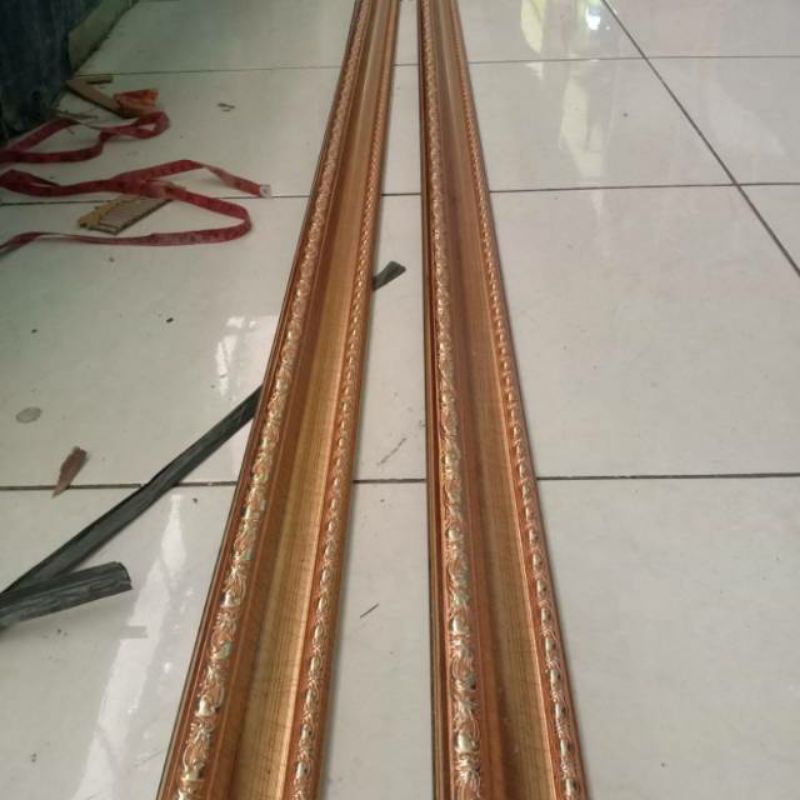 ANEKA PIGURA  FRAME  BINGKAI JUGA LONJORAN BATANGAN DIAMETER  6CM DAN PANJANG 3 METER