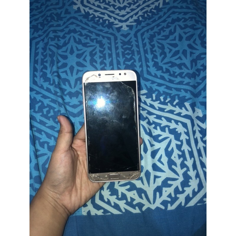 Samsung j7pro bekas