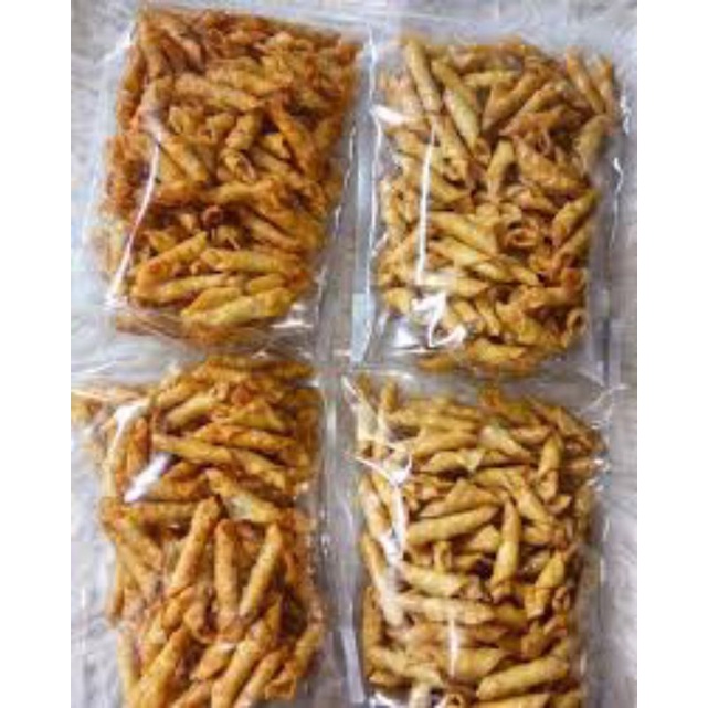 

Kacang umpet/sembunyi pedas