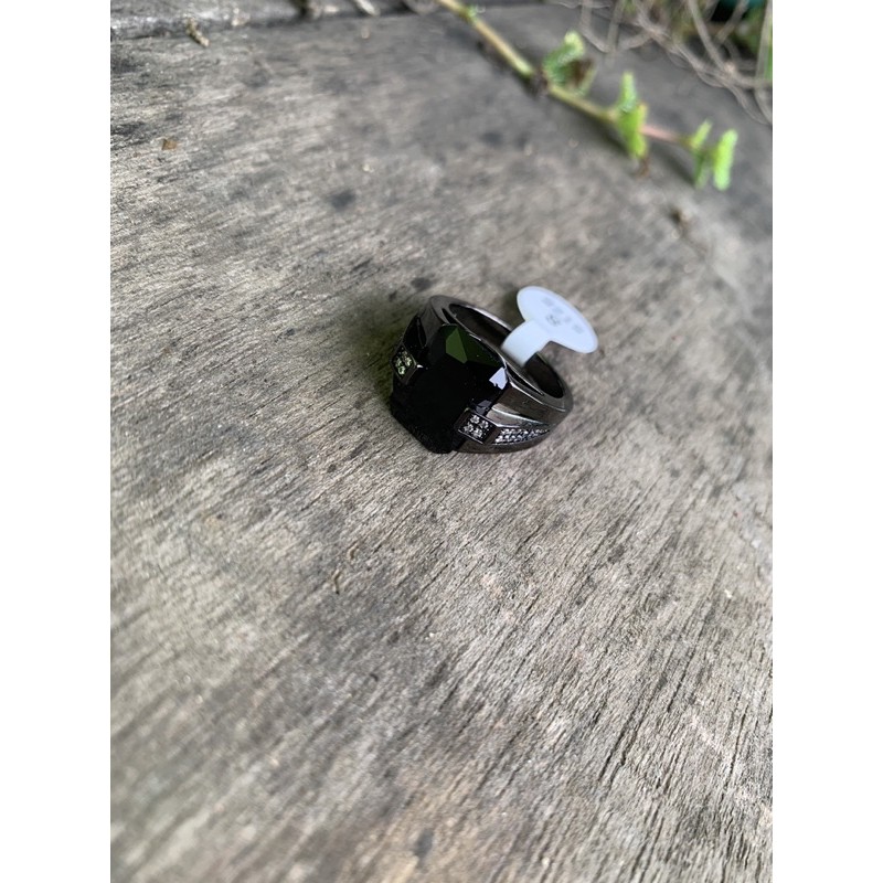 Cincin Pria Black Onyx Ring Hitam Platted Zirconia Anti Luntur dan Karat Model Minimalis Elegan