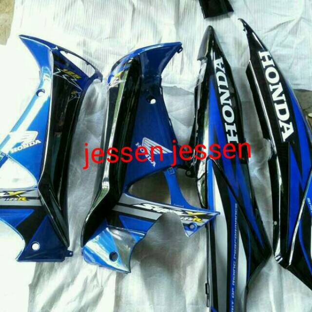 Body set supra x 125 lama