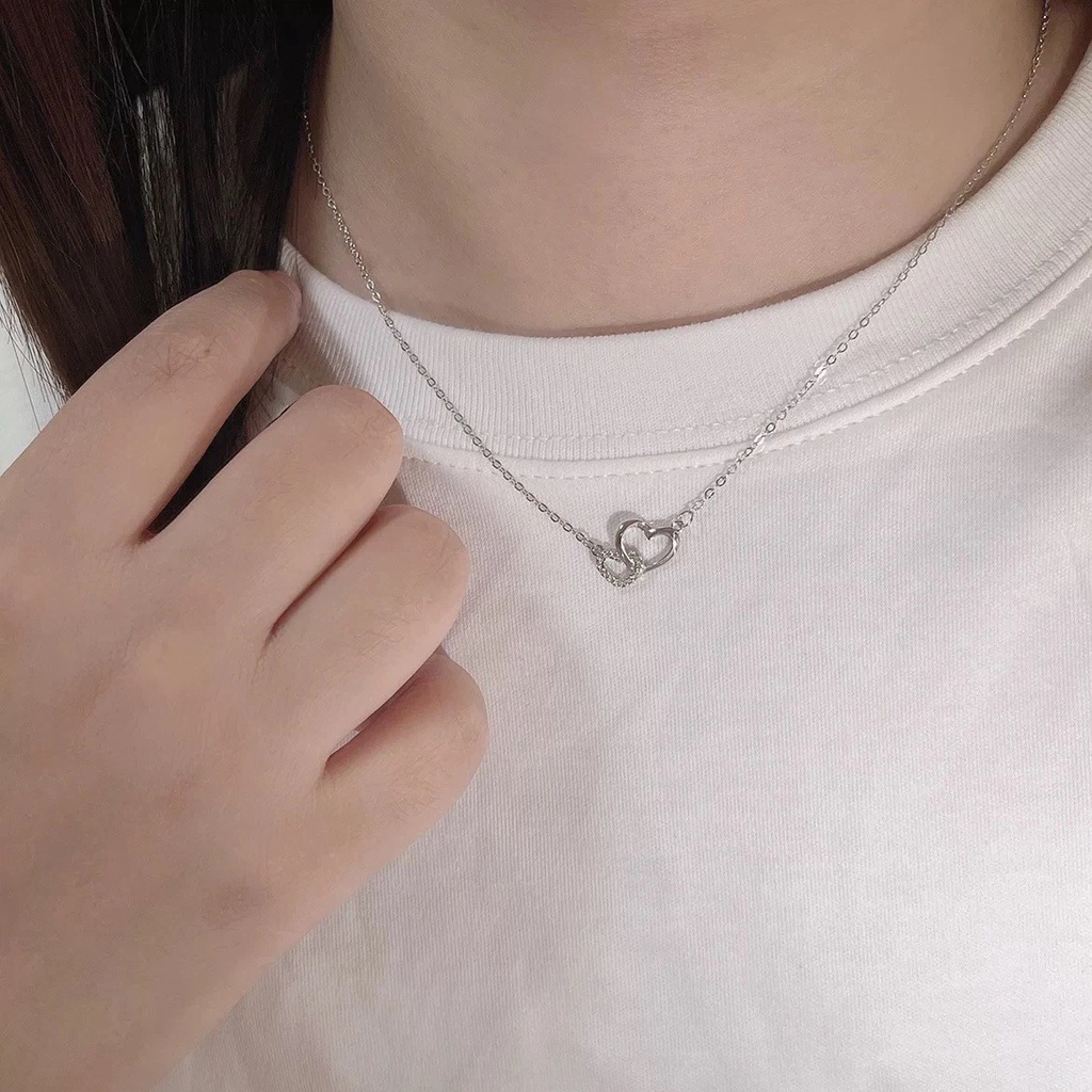 2022 Kalung Rantai Dengan Liontin Hati Hias Berlian Imitasi Mewah Sexy Untuk Wanita