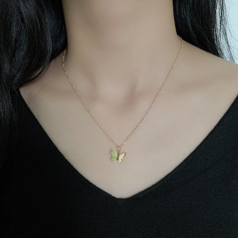 Butterfly Necklace Short Retro Clavicle Chain Pendant