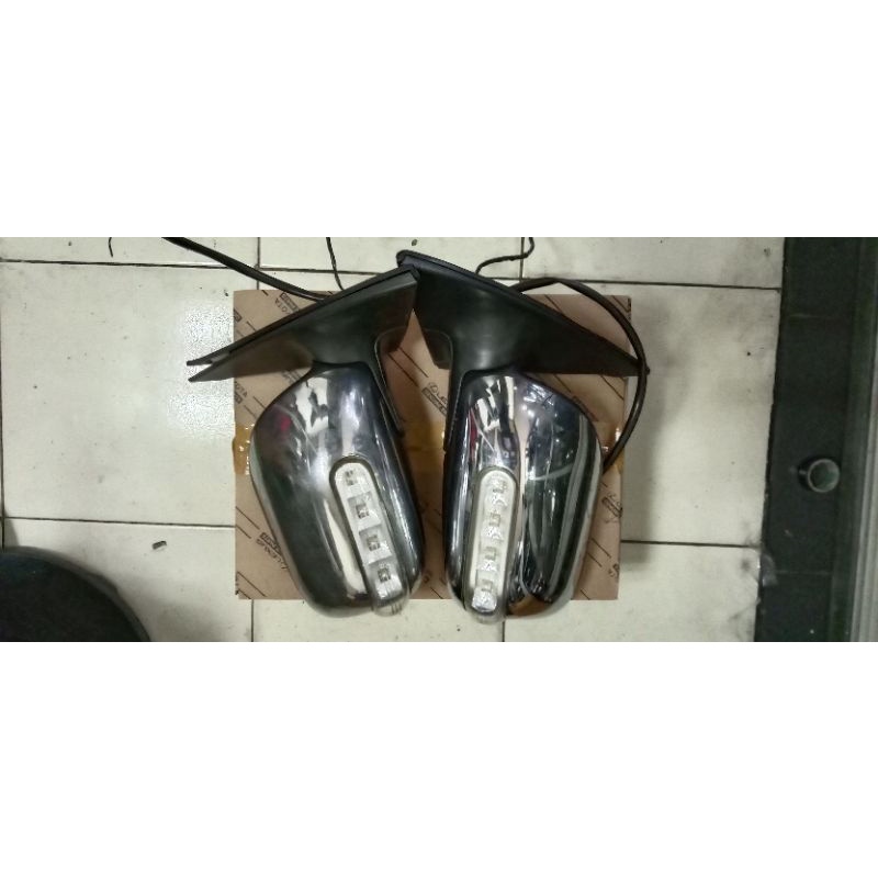 spion avanza vvti 2005-2010 original sepasang