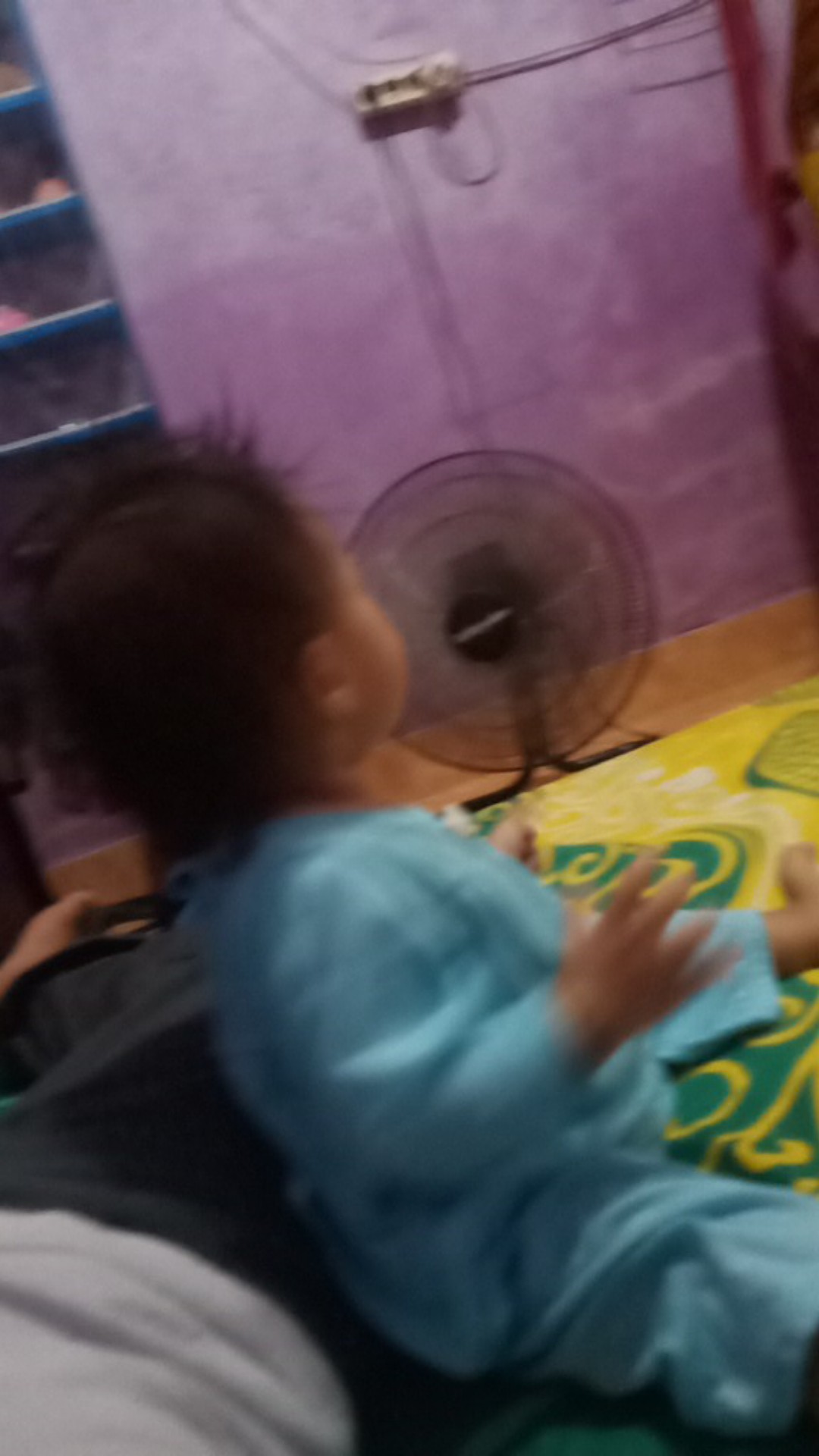 Jemuran Baju Praktis Indoor Tali Bs Di Tarik Gulung Retractable 5 Tali Cocok Buat Kosan Kontrakan Pa