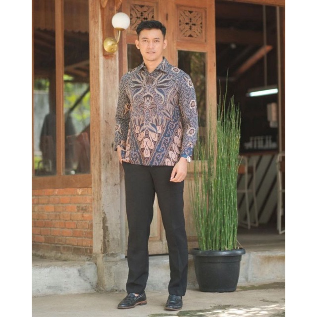 KEMEJA BATIK PRIA LENGAN PANJANG