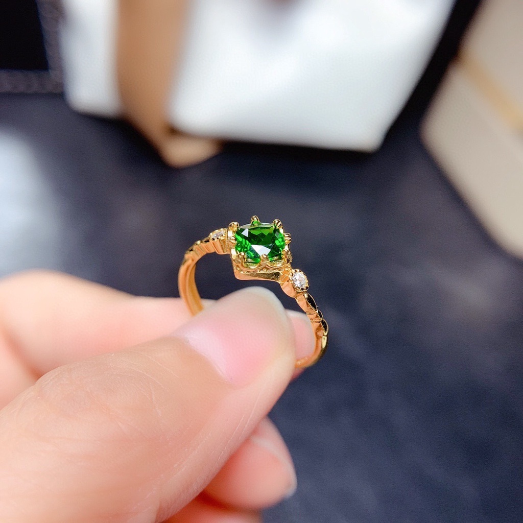 Cincin Zircon Hijau Bahan Titanium Steel Lapis Emas Untuk Wanita