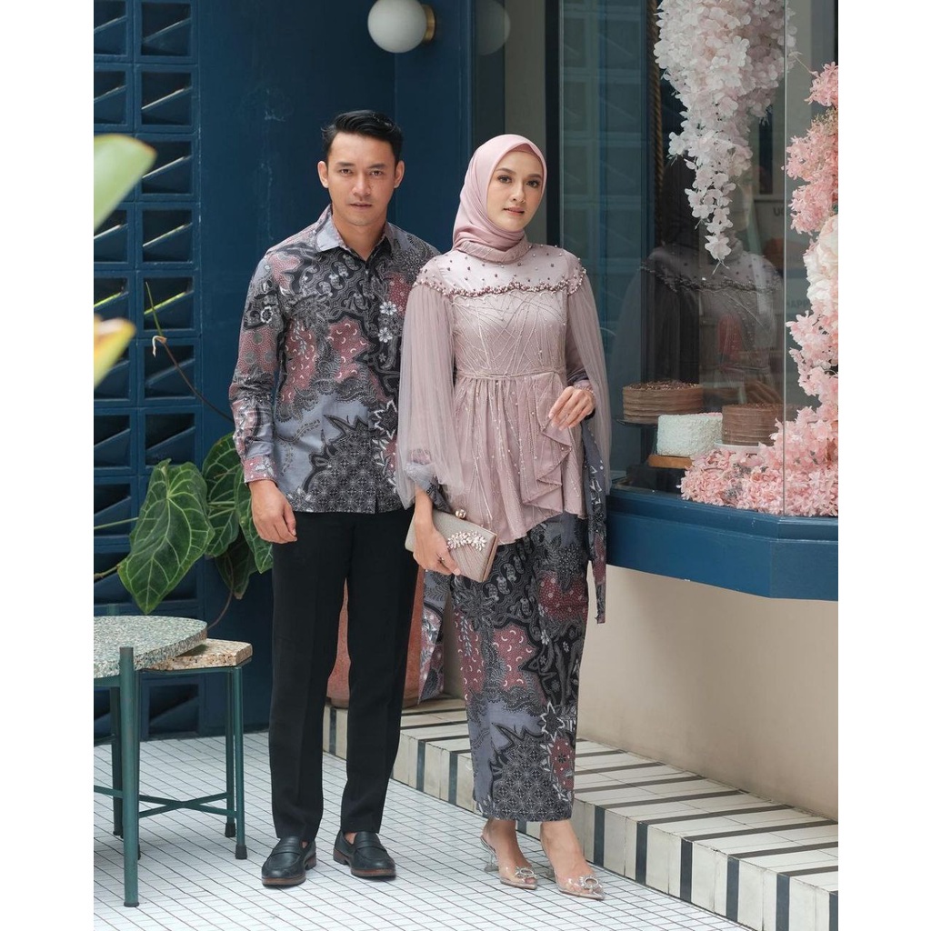 SOLOBATIKSTORE - Batik Kebaya Couple Kasandra Tille mutiara/ Couple Tunangan/ Kebaya Wisuda / Sarimbit kebaya payet premium / Outfit kondangan kebaya kece best seller