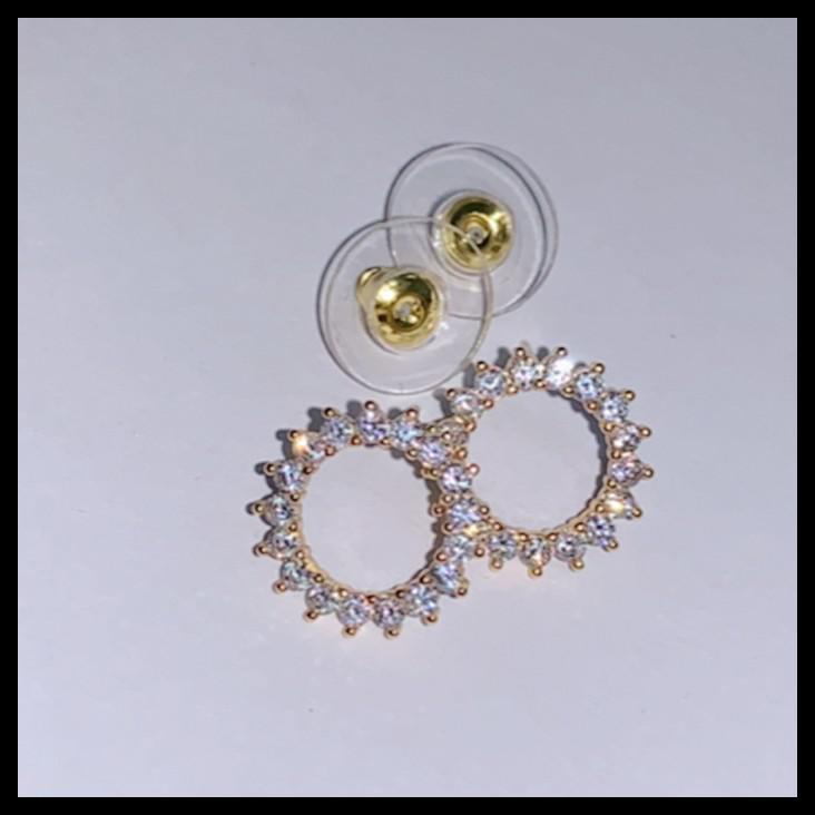 Anting Bulat Mewah Berlian Kristal Titanium Wanita Premium A35