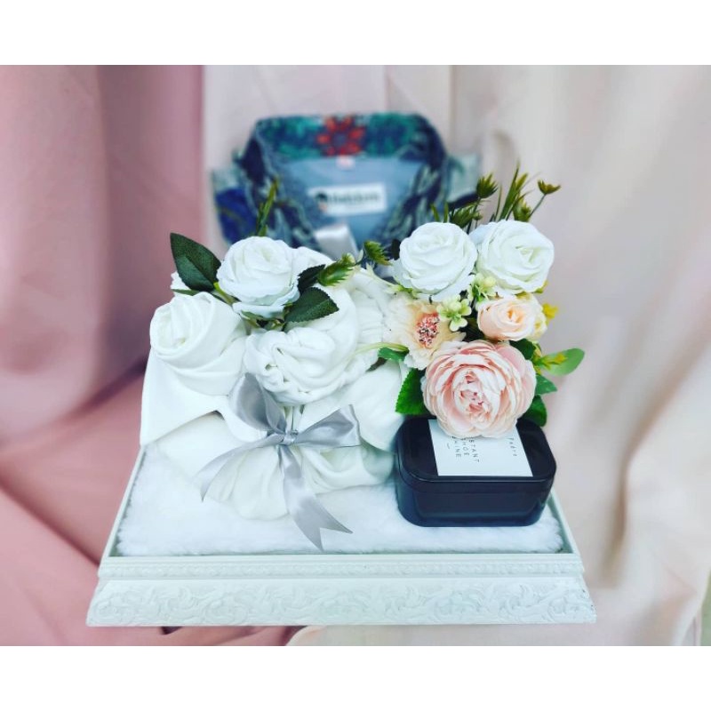 Sewa box seserahan hantaran pernikahan gratis jasa dekor Jakarta