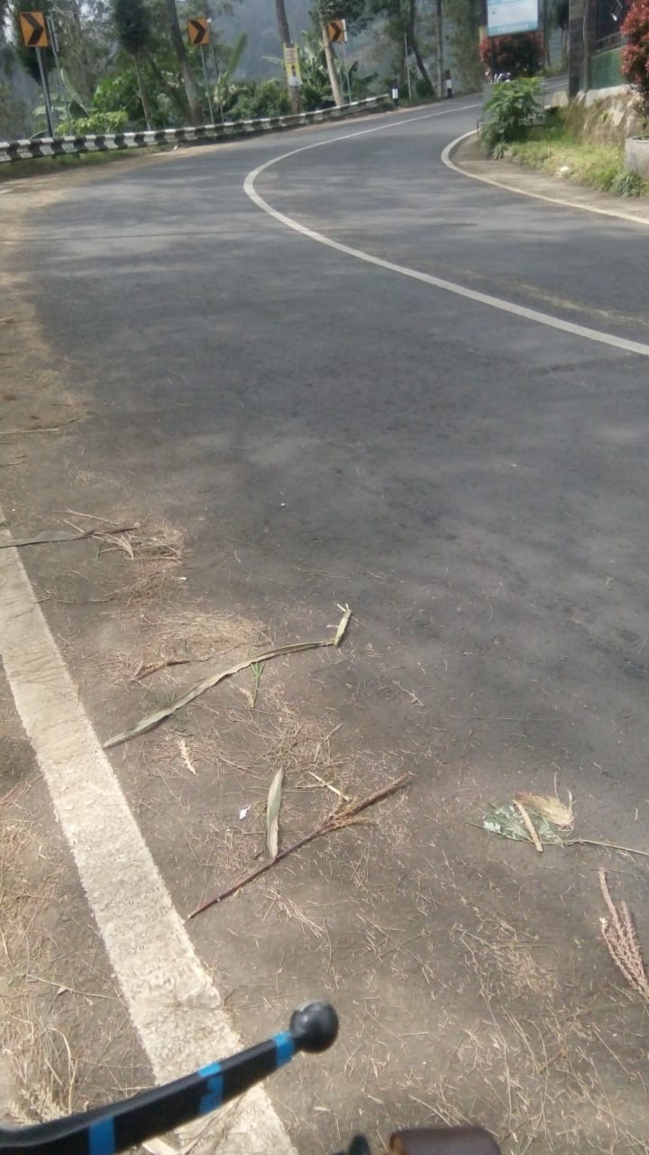 Maura Couple - Sania Ruffle Batik Couple Ori Ndoro Jowi Garansi Termurah Shopee -  Batik Modern Solo