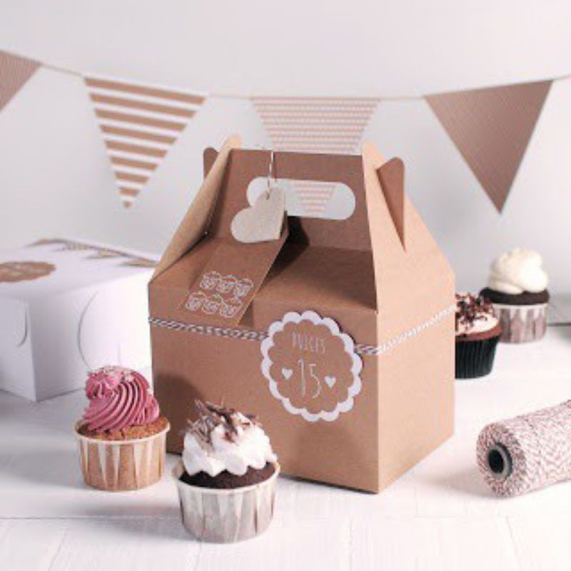 

Box Hampers/Gable Box/Box Souvenir/Gift Box